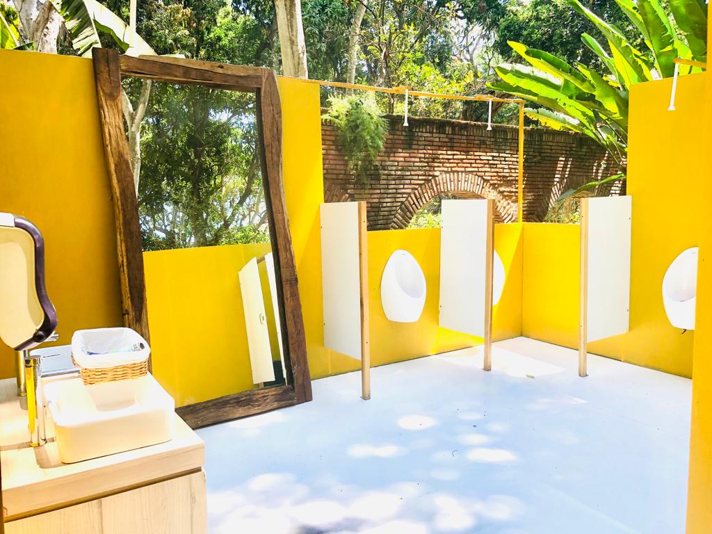 Baño VIP de lujo armable Divana para boda en hacienda colonial de Querétaro